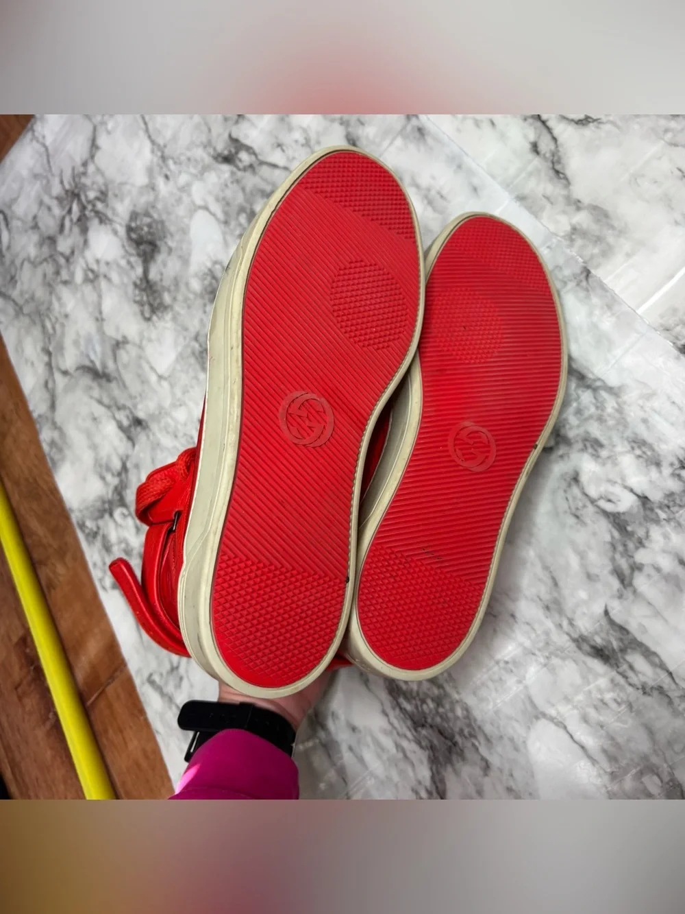 Gucci men's Guccissima dusk red Top sneakers shoes 9 G